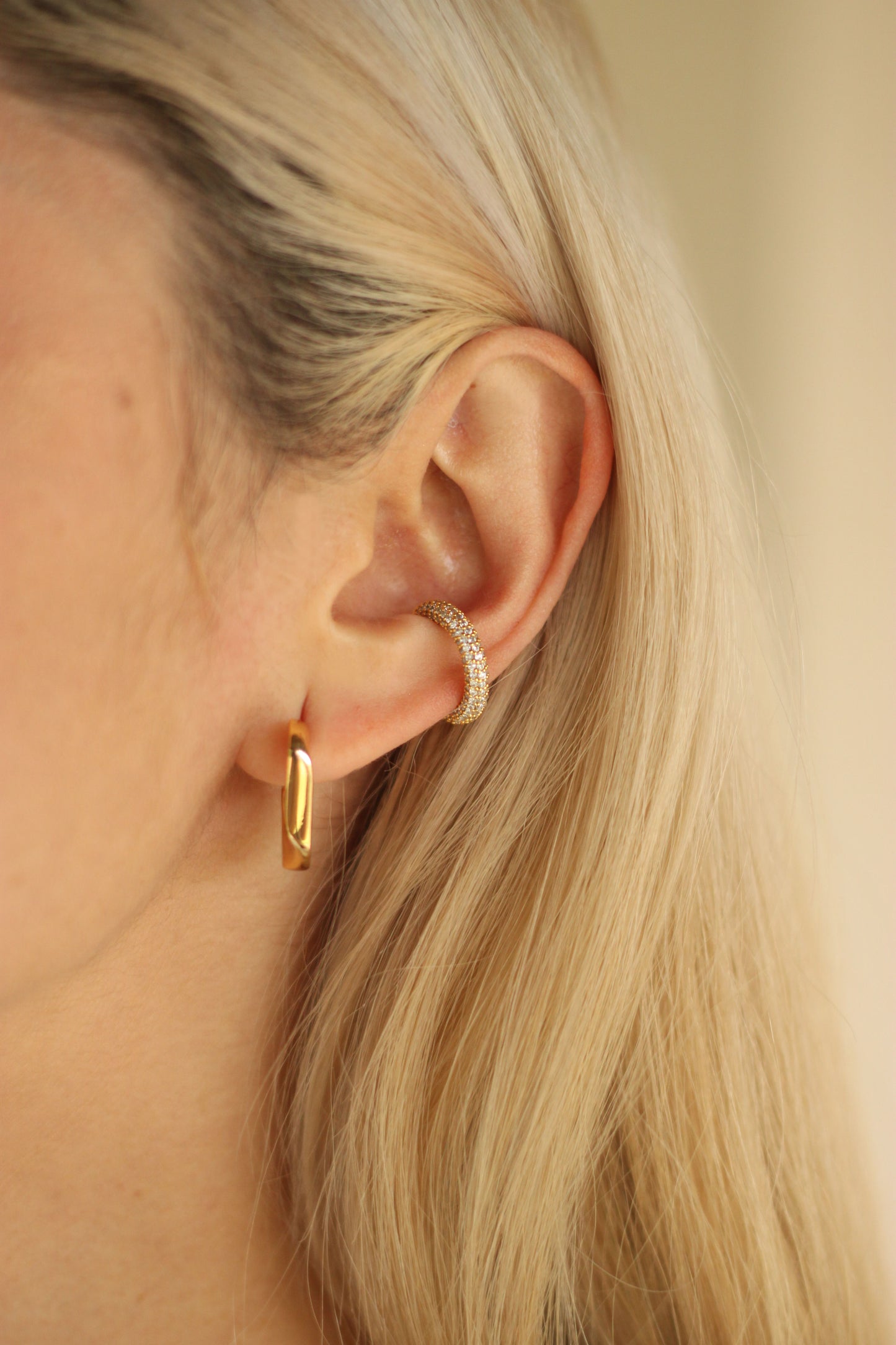 MINA EAR CUFF