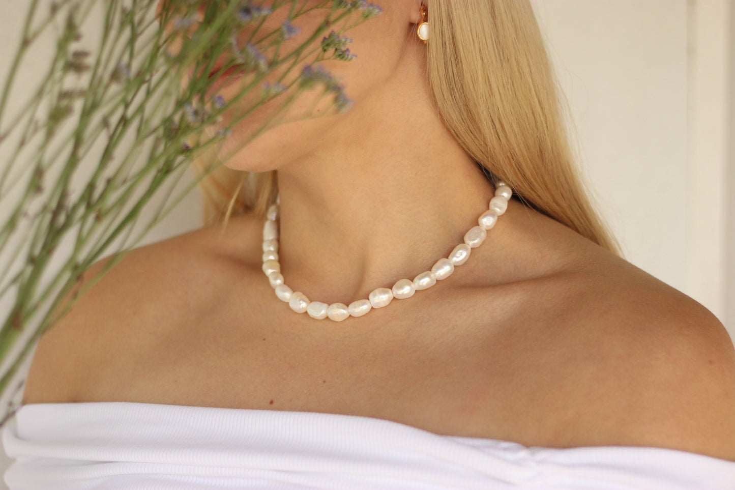 OLEMA PEARL NECKLACE